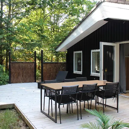 4 Star In Ferienhaus *